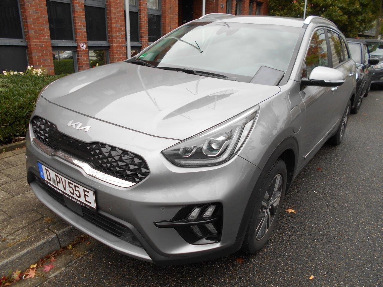 ID: #PV 55E Pkw Kia Niro plug-in-Hybrid, EZ 2022